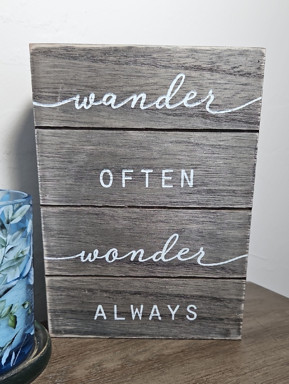 Wooden Shelf Plaque Shiplap Motif Home Décor